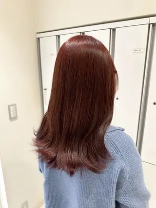 ロング カラー 猪狩 杏菜のヘアスタイル