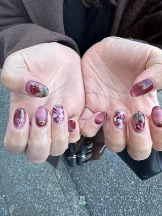 ネイル LAVISH nail salonのネイルデザイン