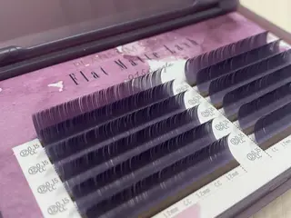 マツエク・マツパ GRANDE大須 栄/店長 aki🌙のネイルデザイン