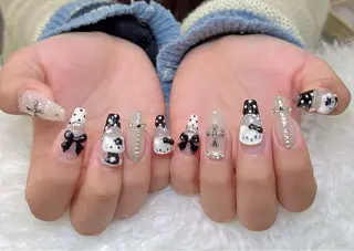 ネイル NIE MoMoのネイルデザイン