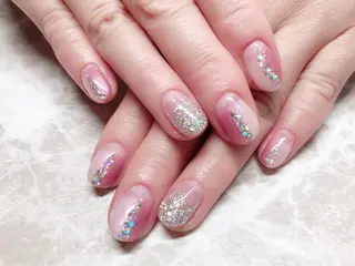 ネイル マジックミラー所属・マジック ミラーのネイルデザイン