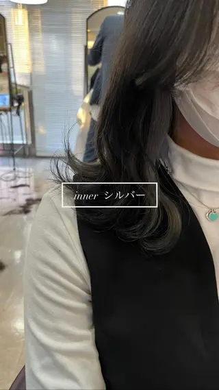 ロング メンズバレイヤージュ 斉藤春のヘアスタイル