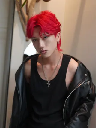 カラー ブリーチカラー🥣 デザインカラー🌈のヘアスタイル