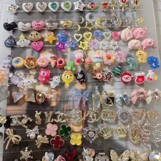 ネイル lucky シュウのネイルデザイン