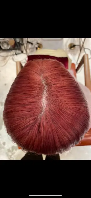 ミディアム カラー THE DAY所属・AKI HASHIMOTOのヘアスタイル