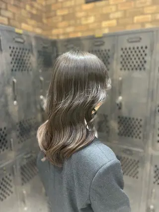 ミディアム ✨ハイトーン✨ダブル カラー✨シバサキのヘアスタイル