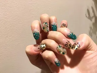 ネイル revia所属・ERI Nailistのネイルデザイン