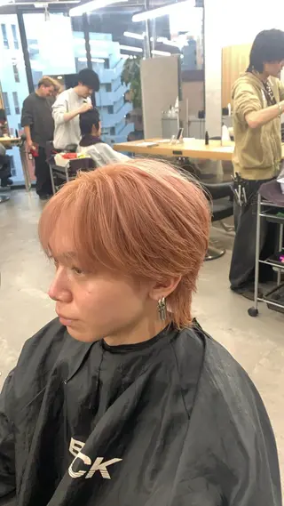 ミディアム カラー メンズ デザイン/ハイトーン 指名No.1パフのヘアスタイル