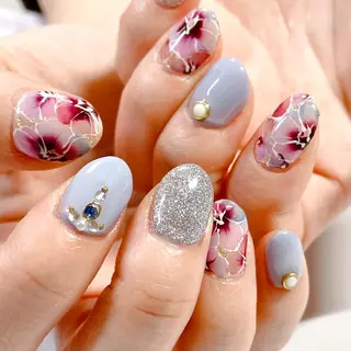 ネイル 奥園 良恵のネイルデザイン