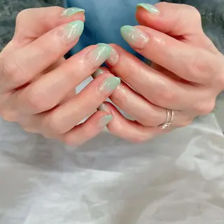 ネイル 渡辺 美月のネイルデザイン