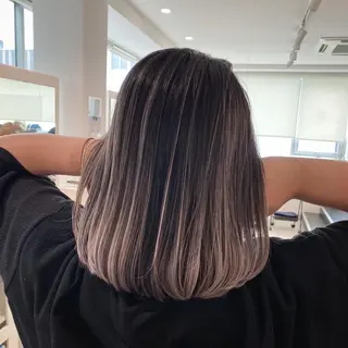 ショート カラー JILBLAN京都 ショート/ハイライトのヘアスタイル