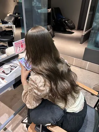 ロング THE SKY所属・The sky 美玲のヘアスタイル