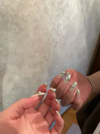 ネイル be.me yuunaのネイルデザイン