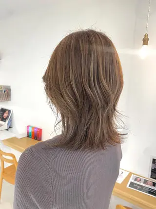 ミディアム カラー 安永 涼のヘアスタイル