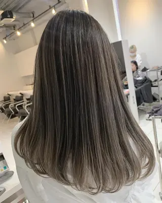 ロング カラー ヘアアレンジ 髪質改善land千葉所属・阿部 圭悟のヘアスタイル