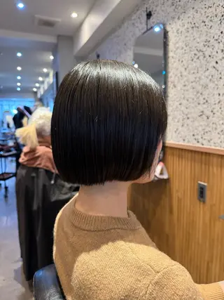 カラー La fith hair charme 渋谷店【ラフィス ヘアー シャルム】所属・ボブ/縮毛/ブリーチ KURUMI💛のヘアスタイル