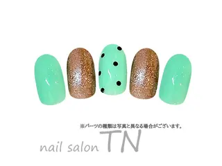 ネイル 中島 実穂のネイルデザイン