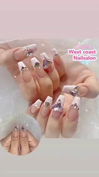 ネイル リボン、ガーリー パーツ放題専門店のネイルデザイン