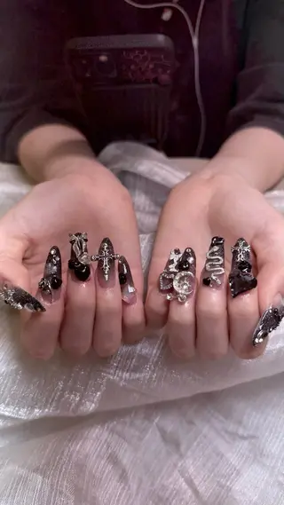 ネイル エクラNailサロン ミオのネイルデザイン