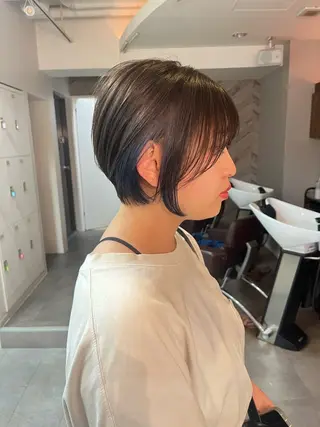 ショート emiwo石川町店所属・秋成 慶多のヘアスタイル