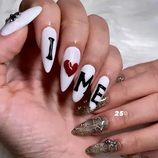 ネイル NIcoNIco LAND☺︎のネイルデザイン