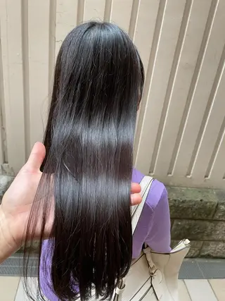 ロング antica YOSHIのヘアスタイル