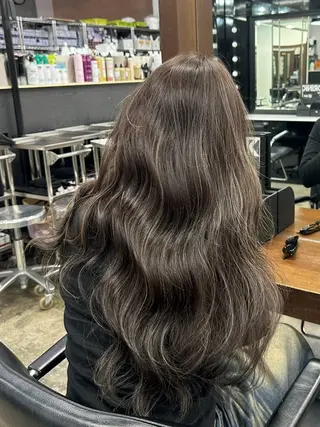 ロング カラー akari 🩵のヘアスタイル