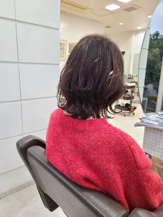 ミディアム 🎗️髪質改善・美髪 艶髪🥇小西邦生のヘアスタイル