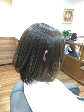 ミディアム カラー Annon プライベートサロンのヘアスタイル