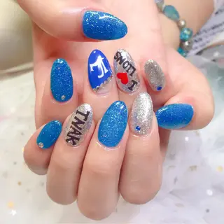 カラー ネイル Q Free nailsのネイルデザイン