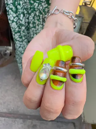 ネイル .unff所属・前山 亜耶のネイルデザイン