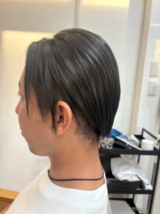 ショート カラー メンズ エアービジュー所属・宮越 えこのヘアスタイル