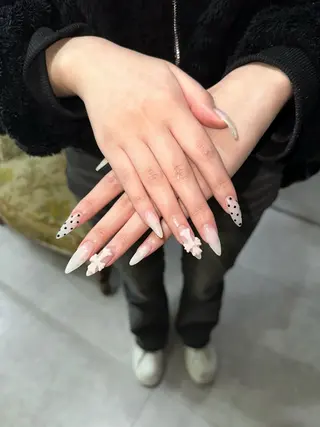 ネイル MIYUU♡*.+ﾟ ワンホン/ニュアンスのネイルデザイン