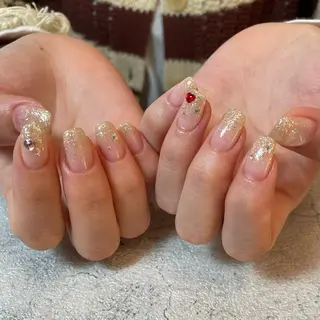 ネイル Ami 🦥のネイルデザイン