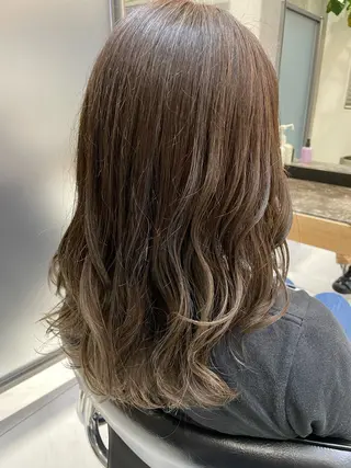 ロング カラー 🦕小林 大地🦕のヘアスタイル