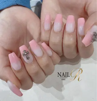 ミディアム JNA認定講師🌸 RIEのネイルデザイン