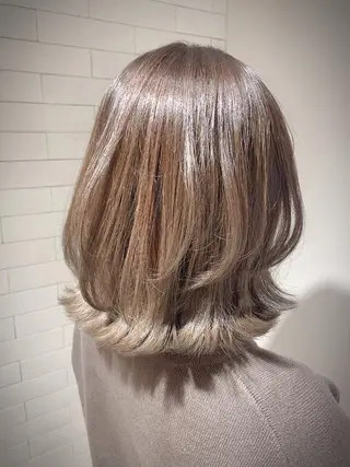 ミディアム 坂本 なつきのヘアスタイル