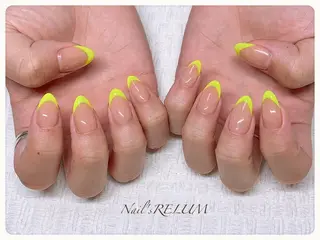 ネイル THECOLORS所属・近貞 莉奈のネイルデザイン