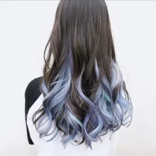 ロング カラー ナカジマ ナナのヘアスタイル