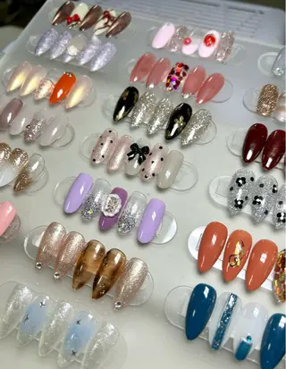 ネイル コウ ヨウのネイルデザイン