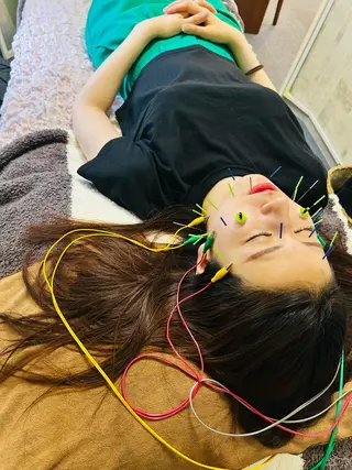 美容鍼灸サロン mahoroba院長のエステ・リラクイメージ