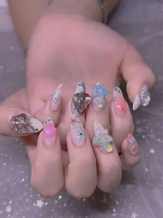 ネイル エムズ ハヤシのネイルデザイン