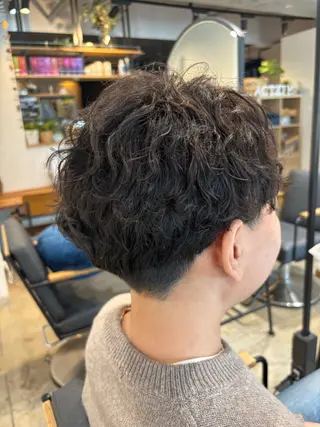 ショート パーマ メンズ みつけ／メンズカット メンズパーマ🦔のヘアスタイル