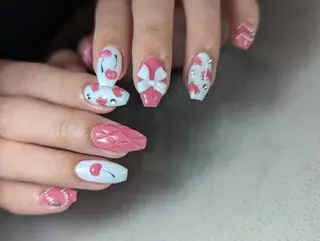 ネイル Nailsalon BEeR。のネイルデザイン