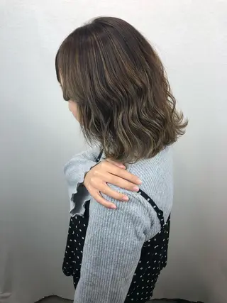 ミディアム カラー 2nd所属・🤍2nd🤍田所 美希のヘアスタイル