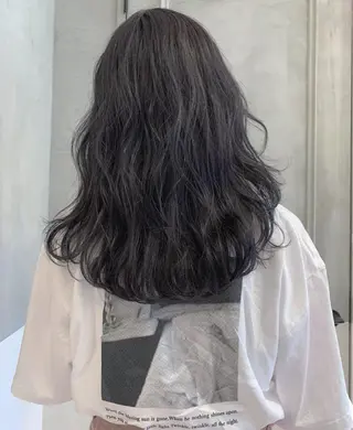 セミロング カラー minami🪷 暖色カラーのヘアスタイル