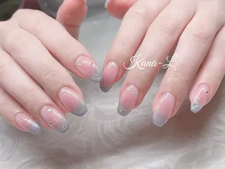 カラー ネイル 芦辺 香奈のネイルデザイン