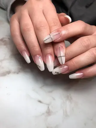 ネイル Nailist Honamiのネイルデザイン