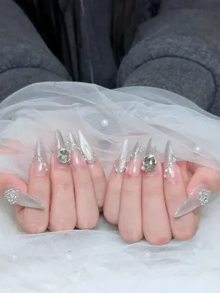 ネイル Eli Nails 新宿のネイルデザイン