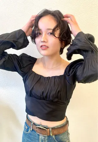 ショート パーマ ヒナゴ トヨカズのヘアスタイル